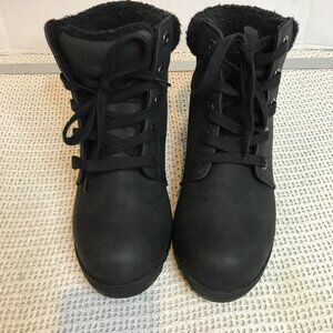 LUGZ WOMENS MARSELLA FLEECE BOOTS SIZE 9